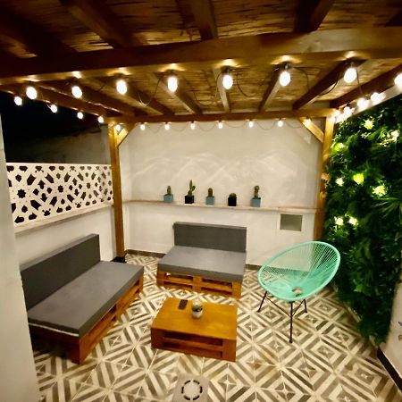 Precioso Atico Con Terraza En El Centro De Madrid Amazing Penthouse In Madrid Center Apartment Exterior foto