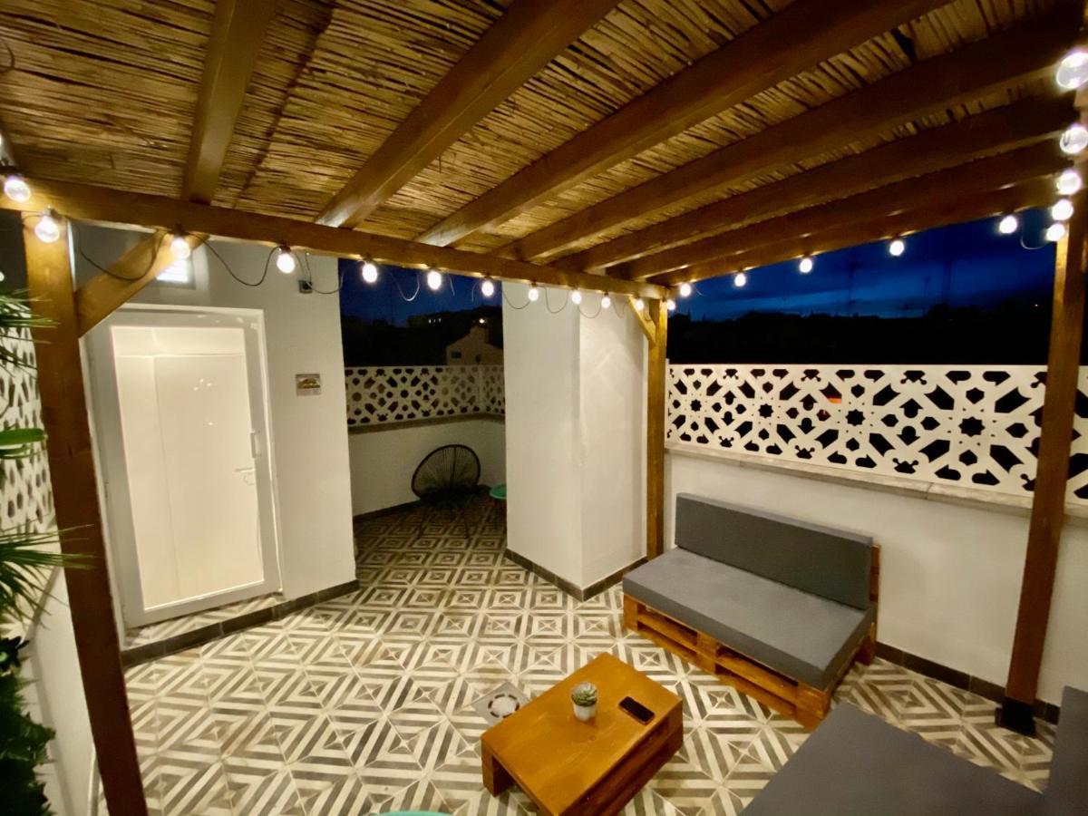 Precioso Atico Con Terraza En El Centro De Madrid Amazing Penthouse In Madrid Center Apartment Exterior foto