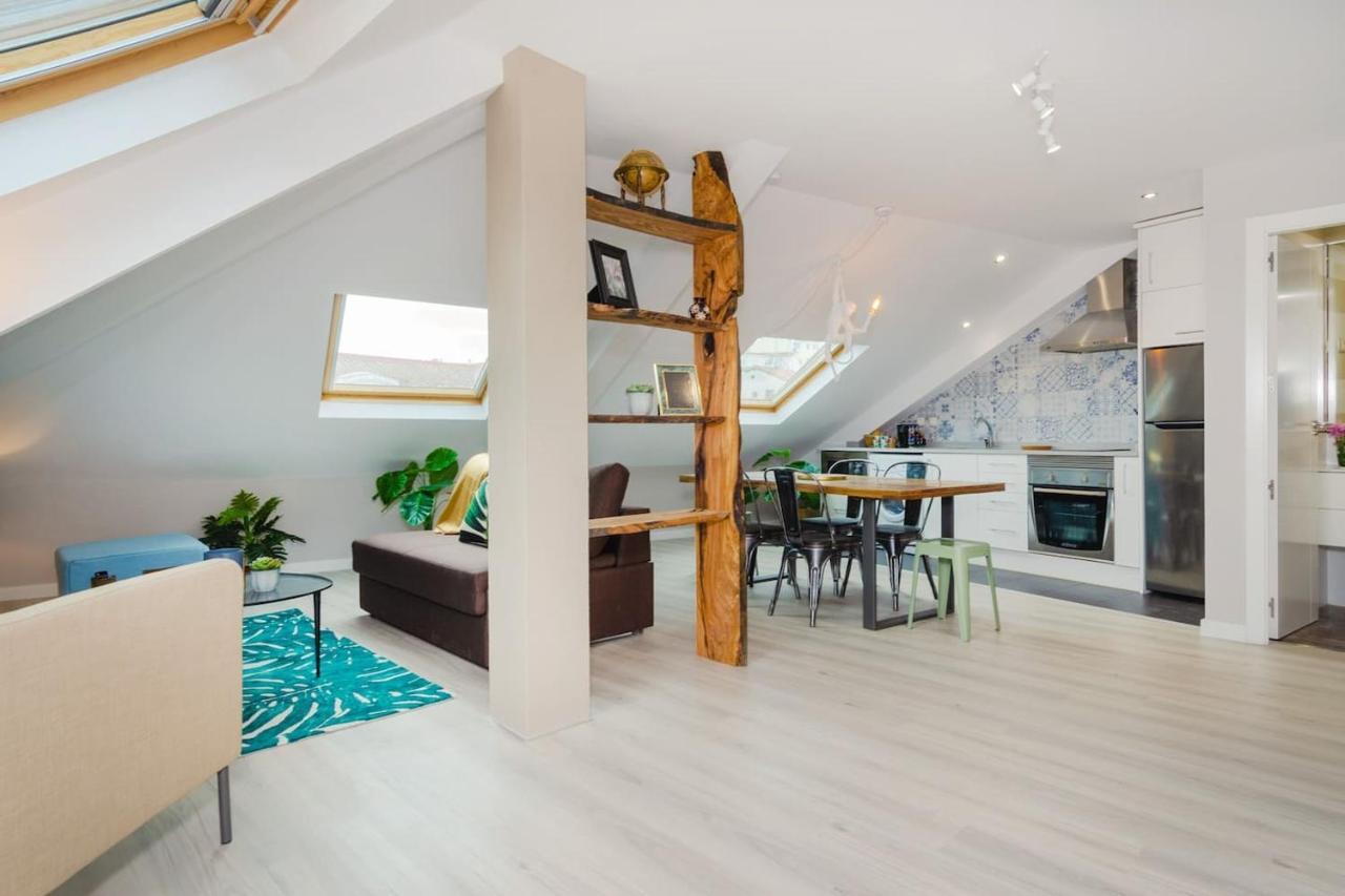 Precioso Atico Con Terraza En El Centro De Madrid Amazing Penthouse In Madrid Center Apartment Exterior foto