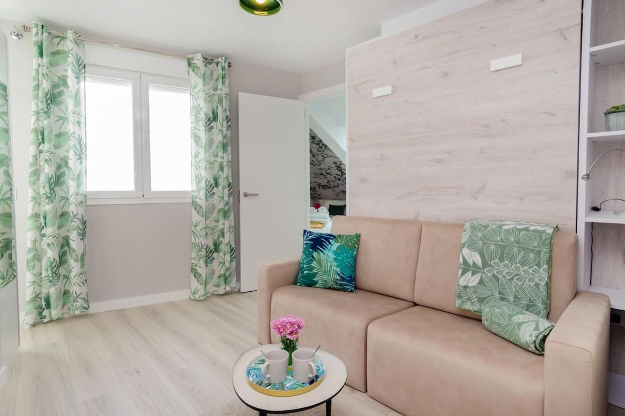 Precioso Atico Con Terraza En El Centro De Madrid Amazing Penthouse In Madrid Center Apartment Exterior foto