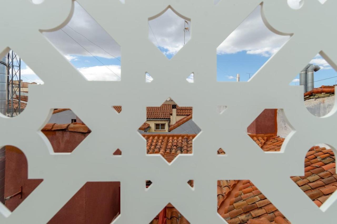 Precioso Atico Con Terraza En El Centro De Madrid Amazing Penthouse In Madrid Center Apartment Exterior foto