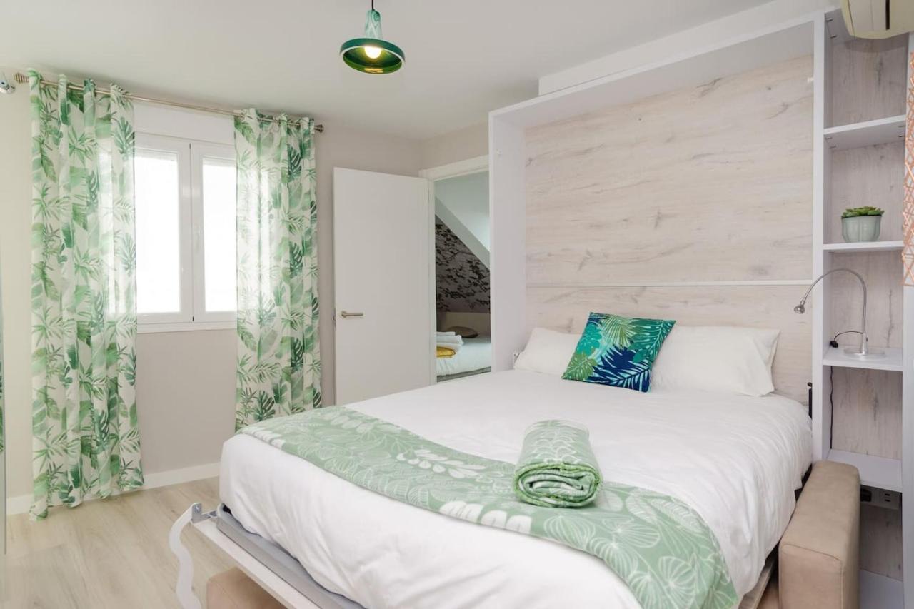 Precioso Atico Con Terraza En El Centro De Madrid Amazing Penthouse In Madrid Center Apartment Exterior foto